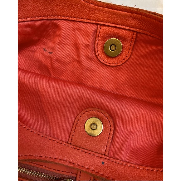 Fossil Erin Foldover Leather Tote in Coral - Picture 10 of 10